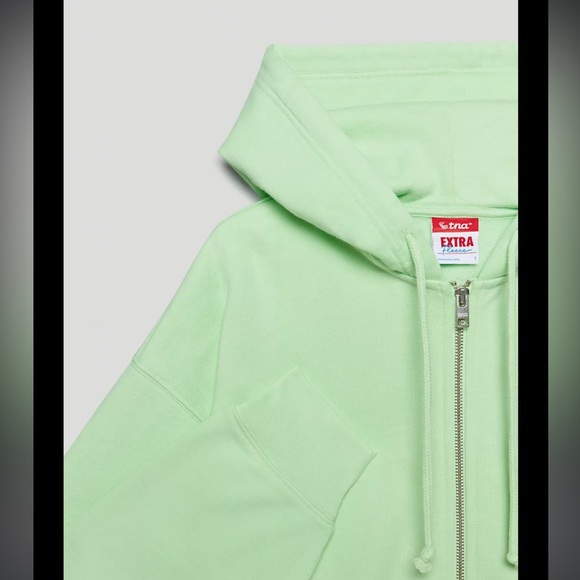 TNA Extra Fleece Oversized Zip-Up - Picture 2 of 3